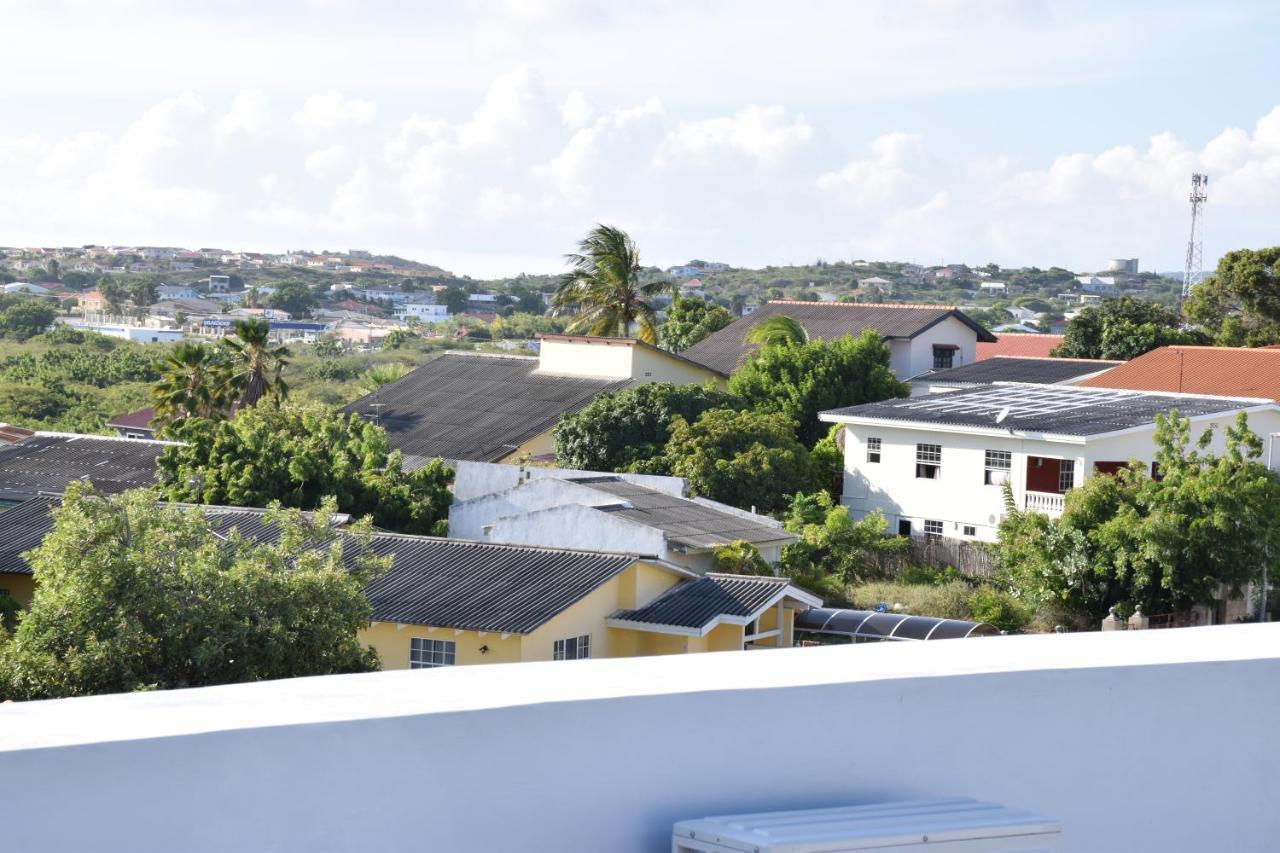Cg Apartment - Flamboyan Willemstad Exterior photo